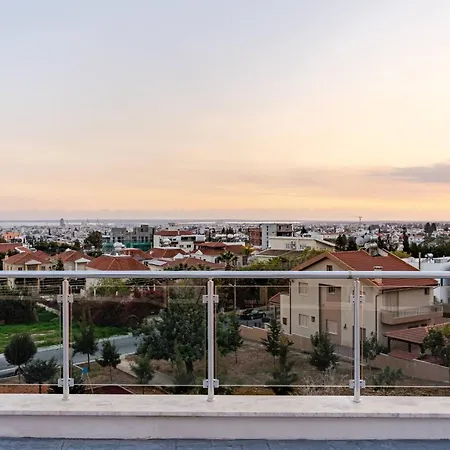 Penthouse Great View Hydromassage Penthouse Hottub Apartament *