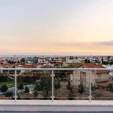 Penthouse Great View Hydromassage Penthouse Hottub Apartament *