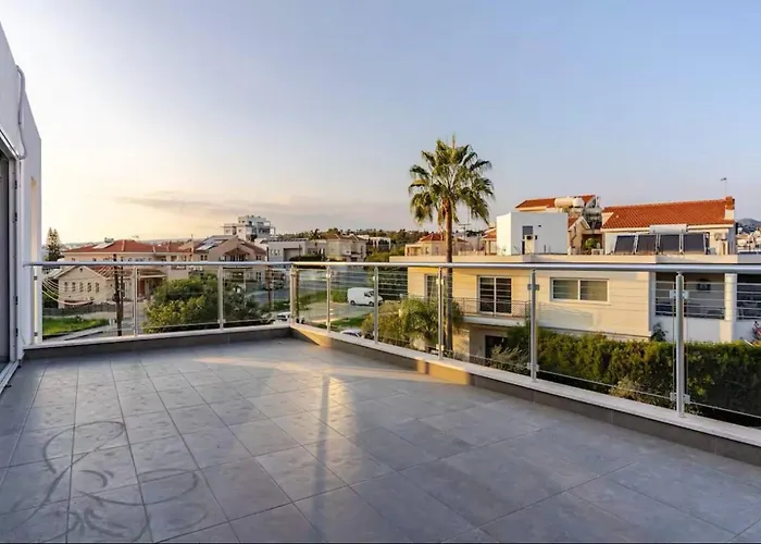 Penthouse Great View Hydromassage Penthouse Hottub Appartement