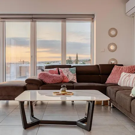 Penthouse Great View Hydromassage Penthouse Hottub *